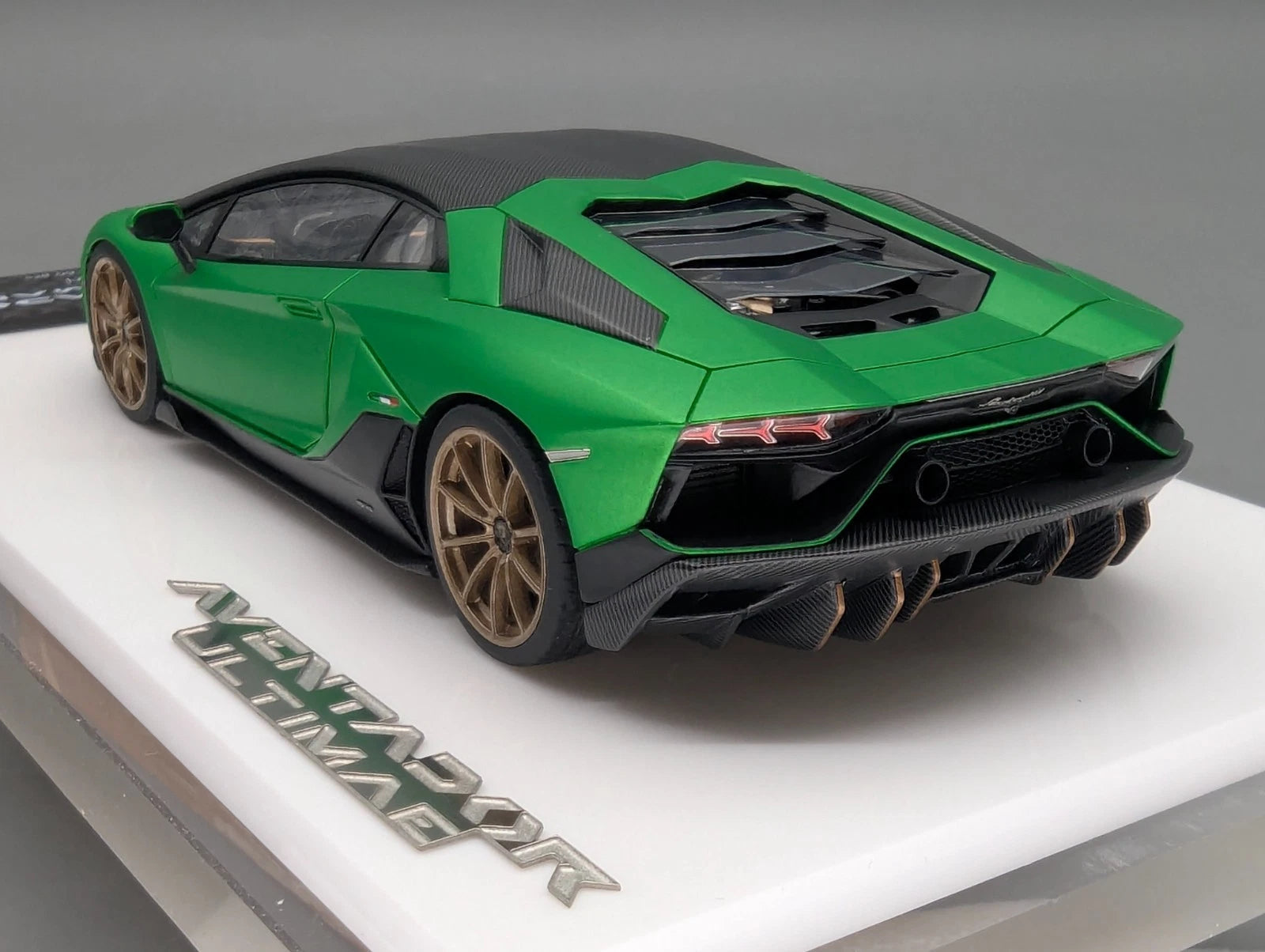 Eidolon Make Up 1:43 Lamborghini Aventador LP780-4 Ultimae 2021 Verde 46/60 OVP