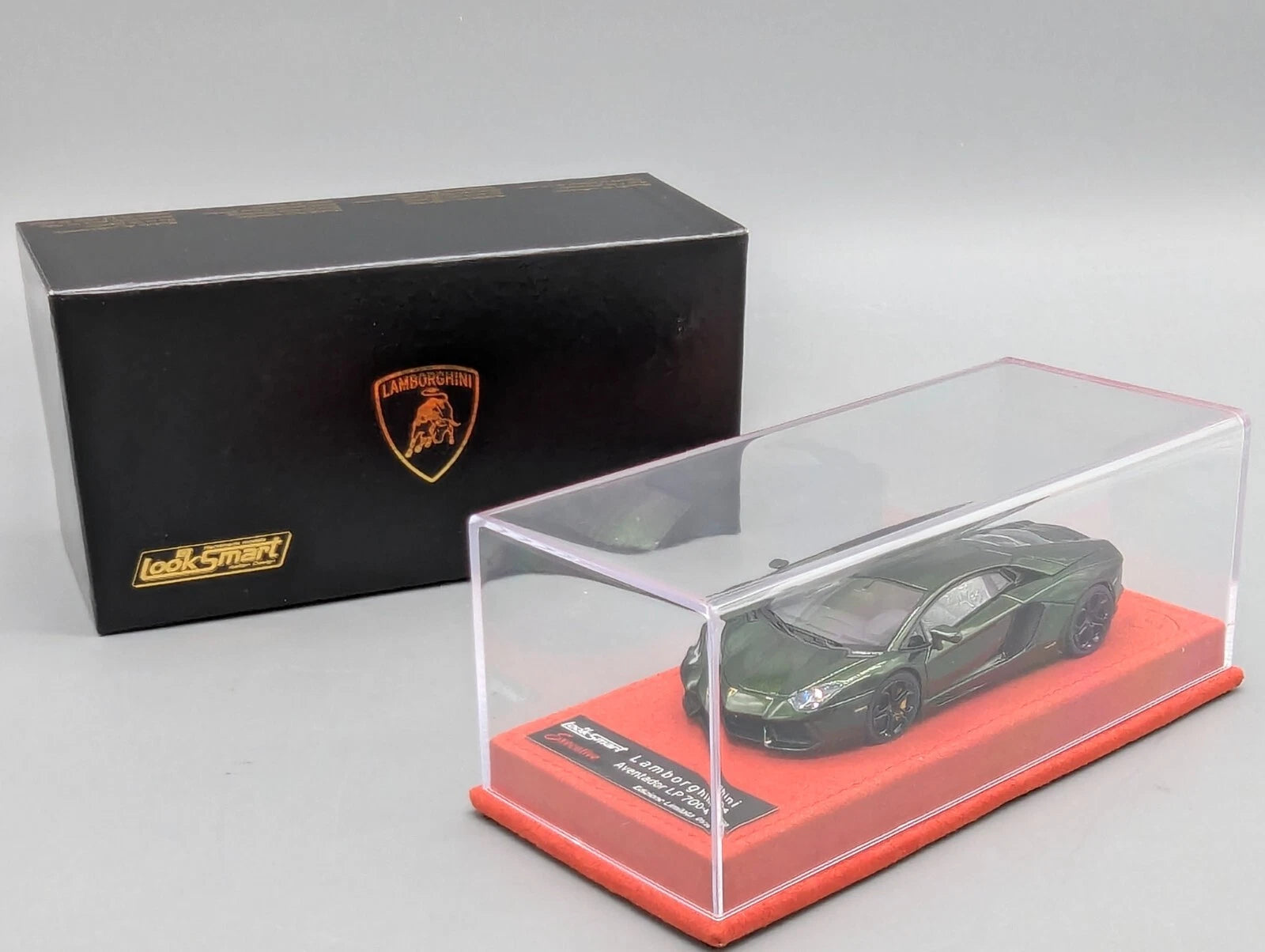 Looksmart CALSITO 1:43 Lamborghini Aventador LP 700-4 Ltd 05/20 Stck mit OVP