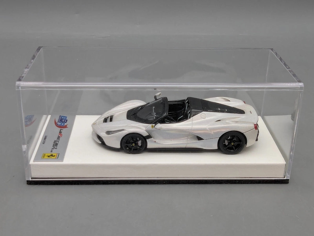 Modellautos 1:43 BBR Ferrari LaFerrari Aperta Weiß Ltd 01/24 mit Vitrine + OVP