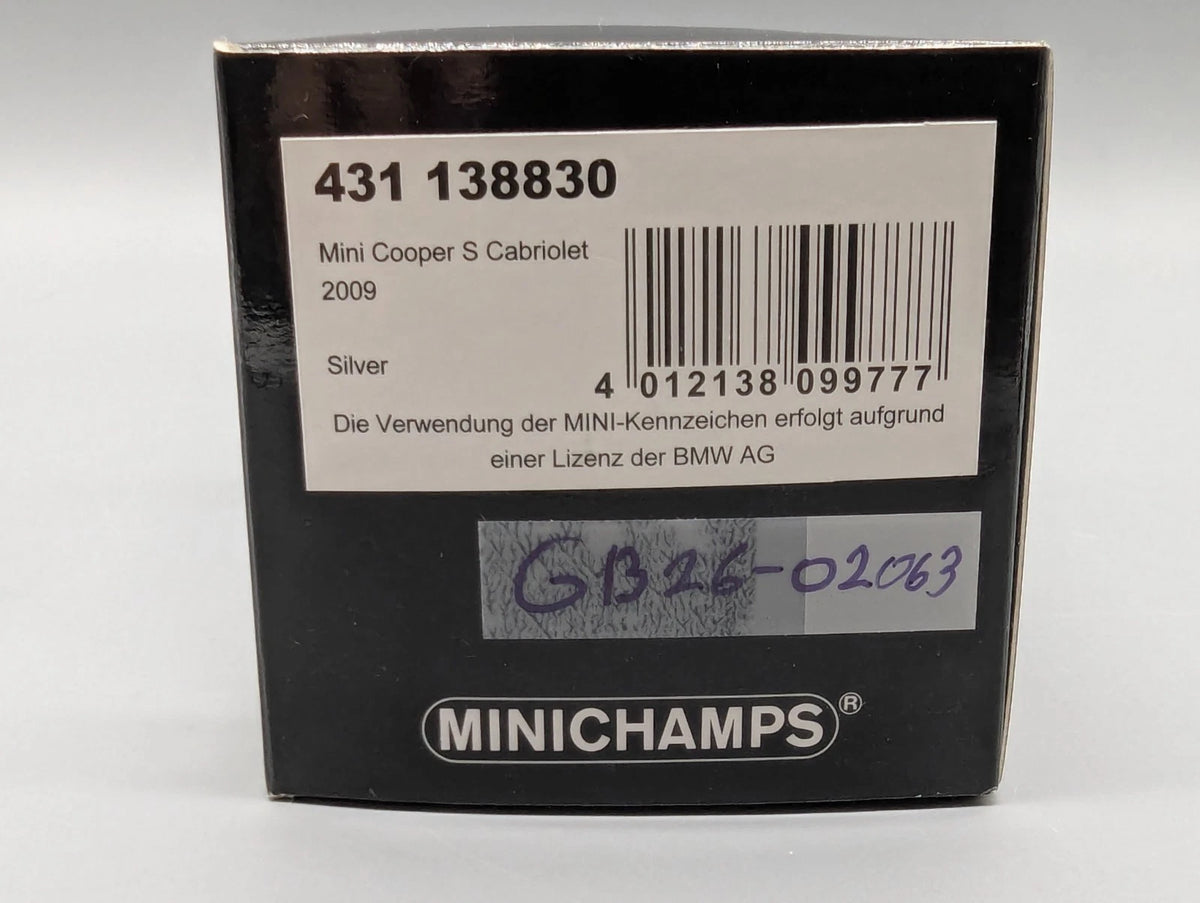 Modellautos 1:43 Minichamps Mini Cooper S Cabriolet 2009 Haube zum Öffnen OVP
