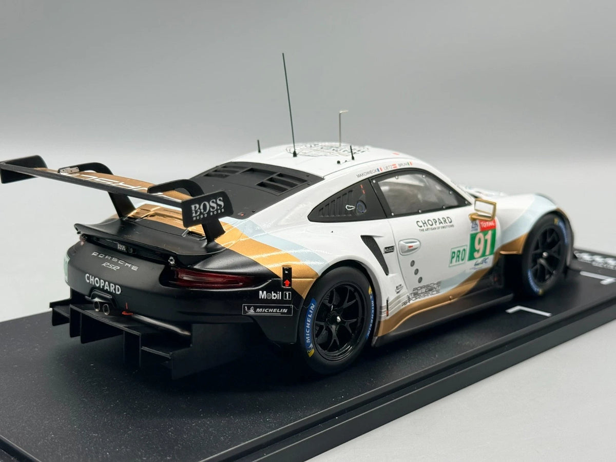Modellautos 1:18 Ixo Porsche 911 RSR Le Mans 24h 2019 #91 mit OVP