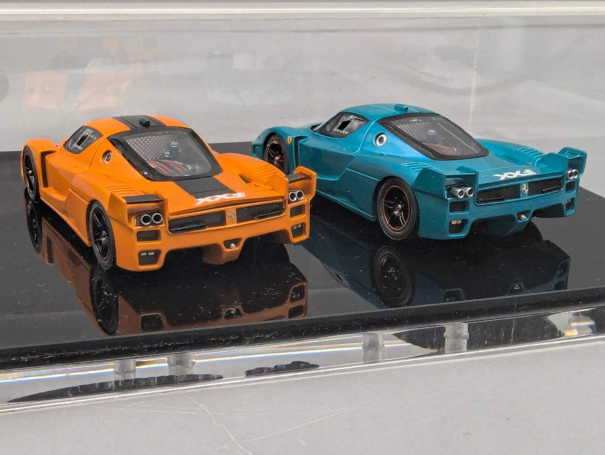 Modellautos 1:43 BBR Project Kit Ferrari FXX 2005 HANDMADE Set Unikat Vitrine