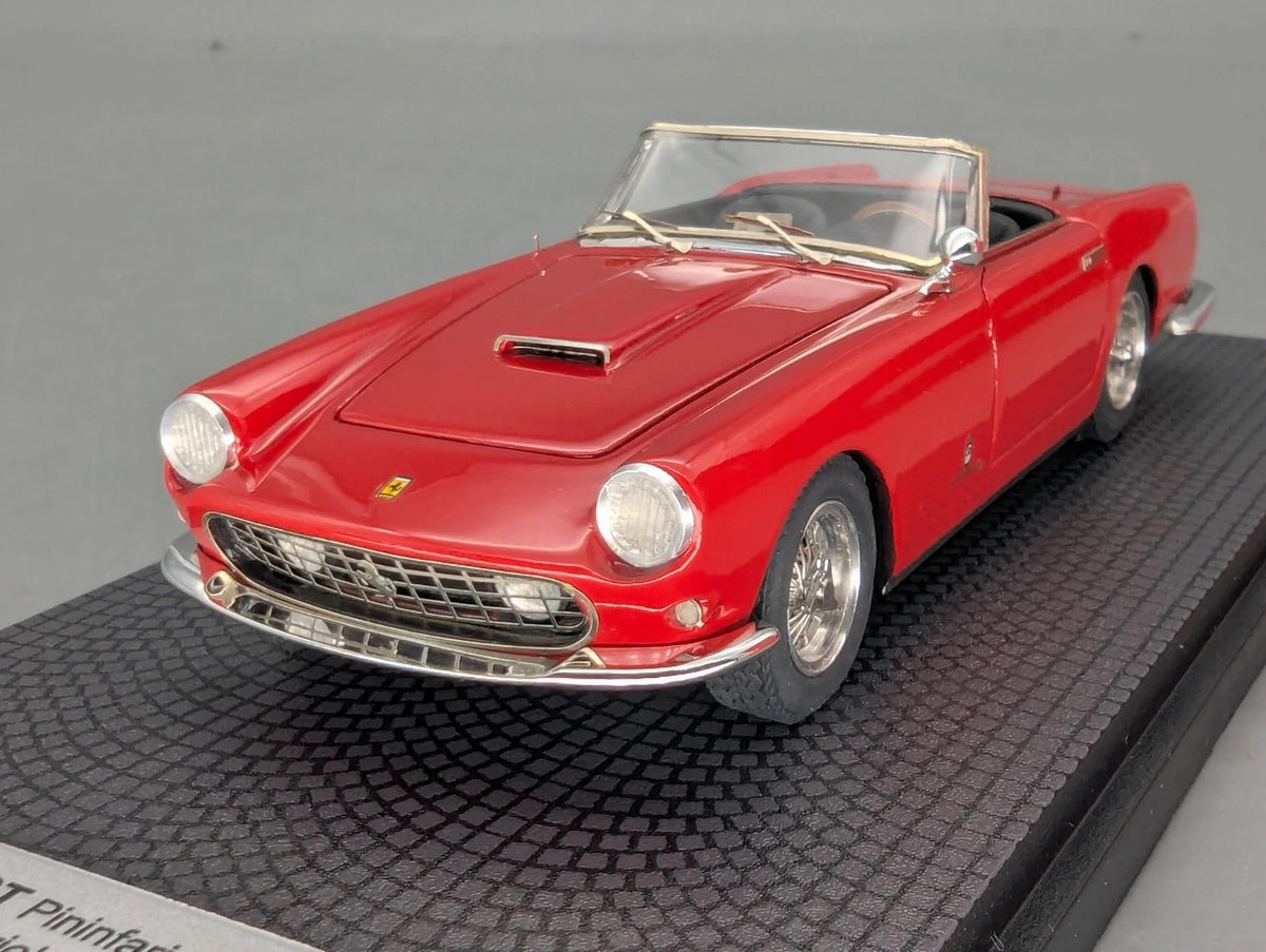 Modellautos 1:43 BBR Ferrari 250 GT Pininfarina Serie 1 Cabrio Ltd 001/104 OVP