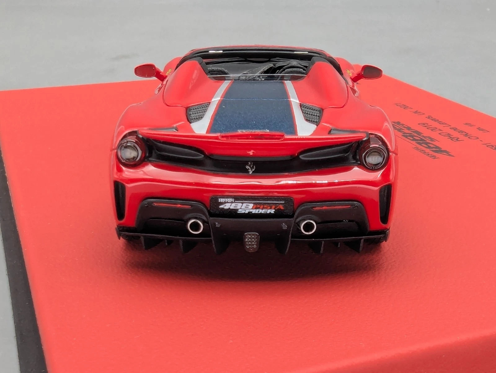 Modellautos 1:43 BBR Ferrari 488 Pista Spider RHD 2019 Limitiert 01/05 OVP