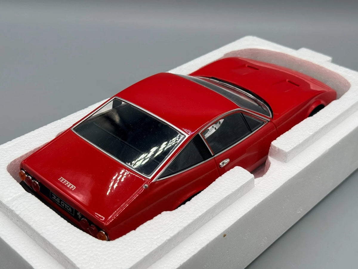 Modellautos 1:18 KK-Scale Ferrari 365 GTC4 mit OVP