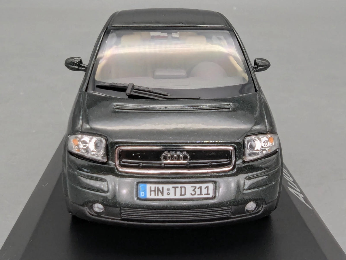 Modellautos 1:43 Minichamps Audi A2 Grau Metallic mit Dealer OVP