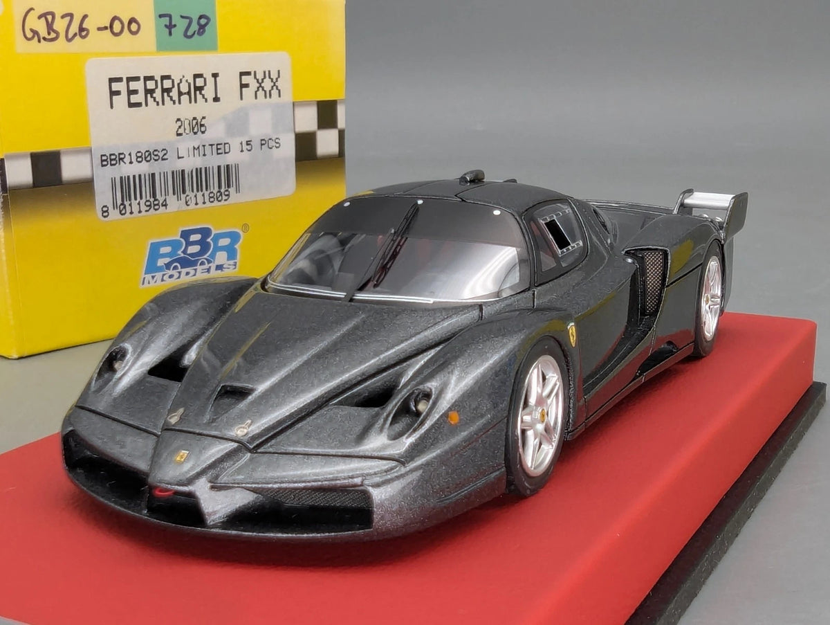 Modellautos 1:43 BBR Ferrari FXX  2006 Grau Met. Ltd 15/15 mit Vitrine und OVP