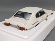 Modellautos 1:18 Minichamps Ford Capri RS 3100 1974 Weiß mit OVP