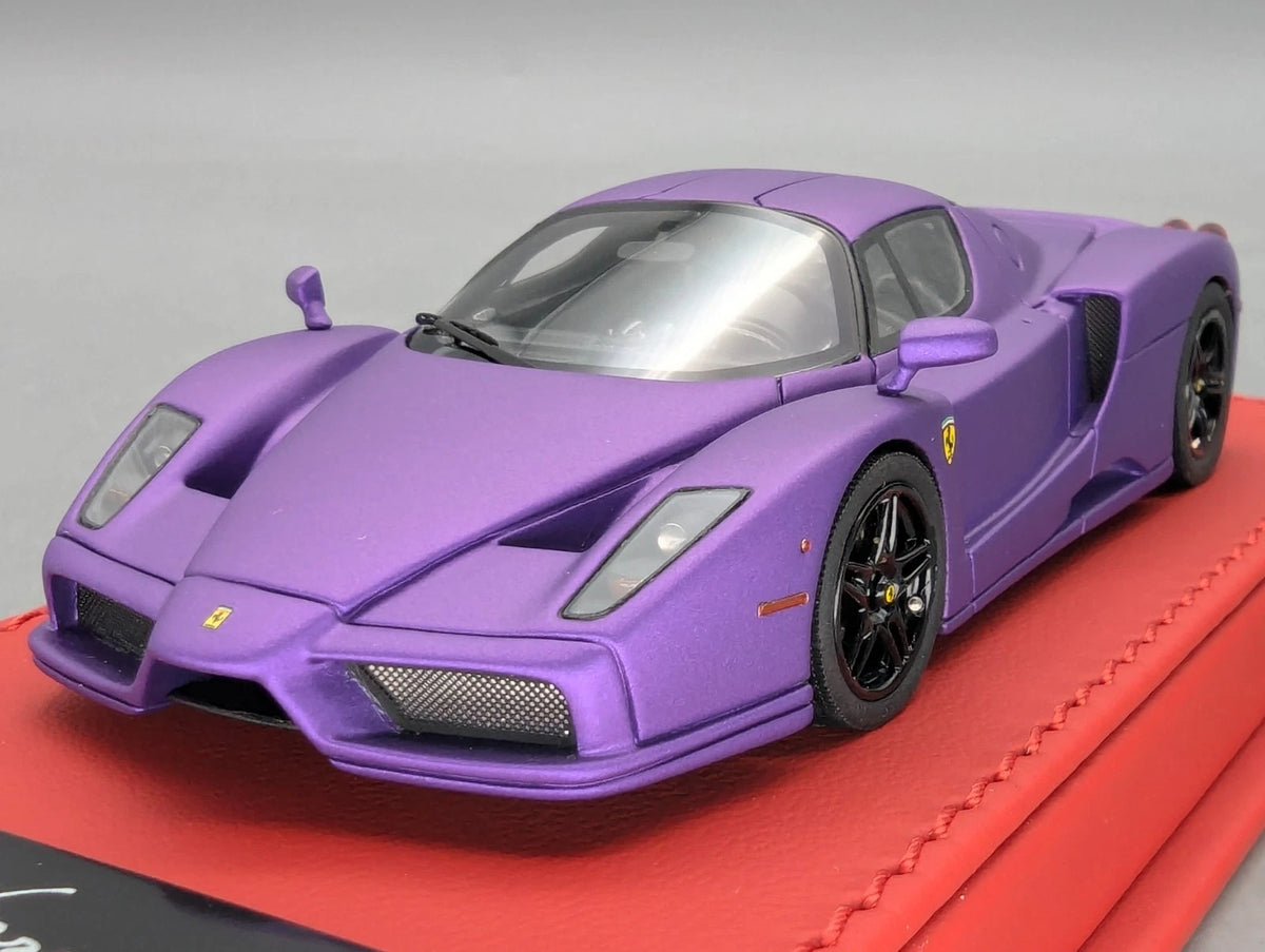 Modellautos 1:43 BBR Executive CALSITO Ferrari Enzo Mica Violet Matt 12/15 OVP