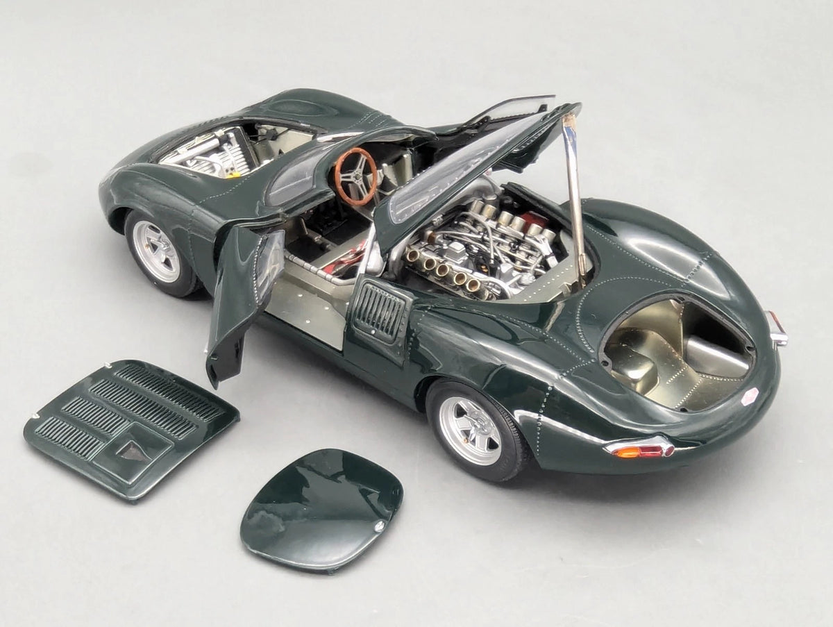 Modellautos 1:18 AUTOart 73541 Jaguar XJ13 Grün mit OVP