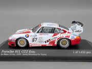 Modellautos 1:43 Minichamps Porsche 911 GT2 EVO 24h Le Mans 1999 #67 mit OVP