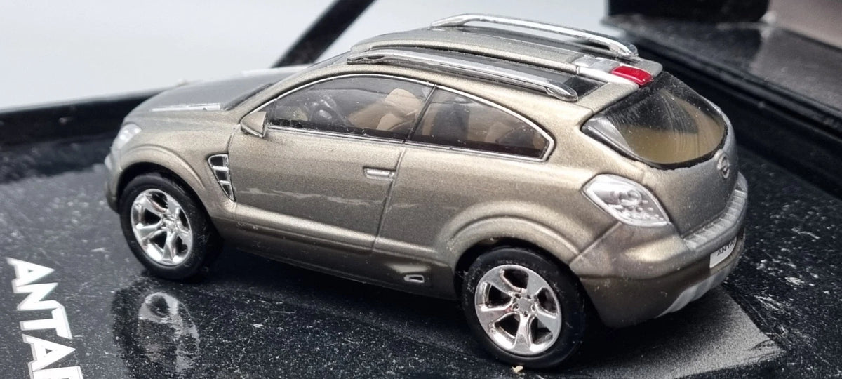 Modellautos 1:43 Norev 360030 Opel Antara GTC IAA Frankfurt OVP