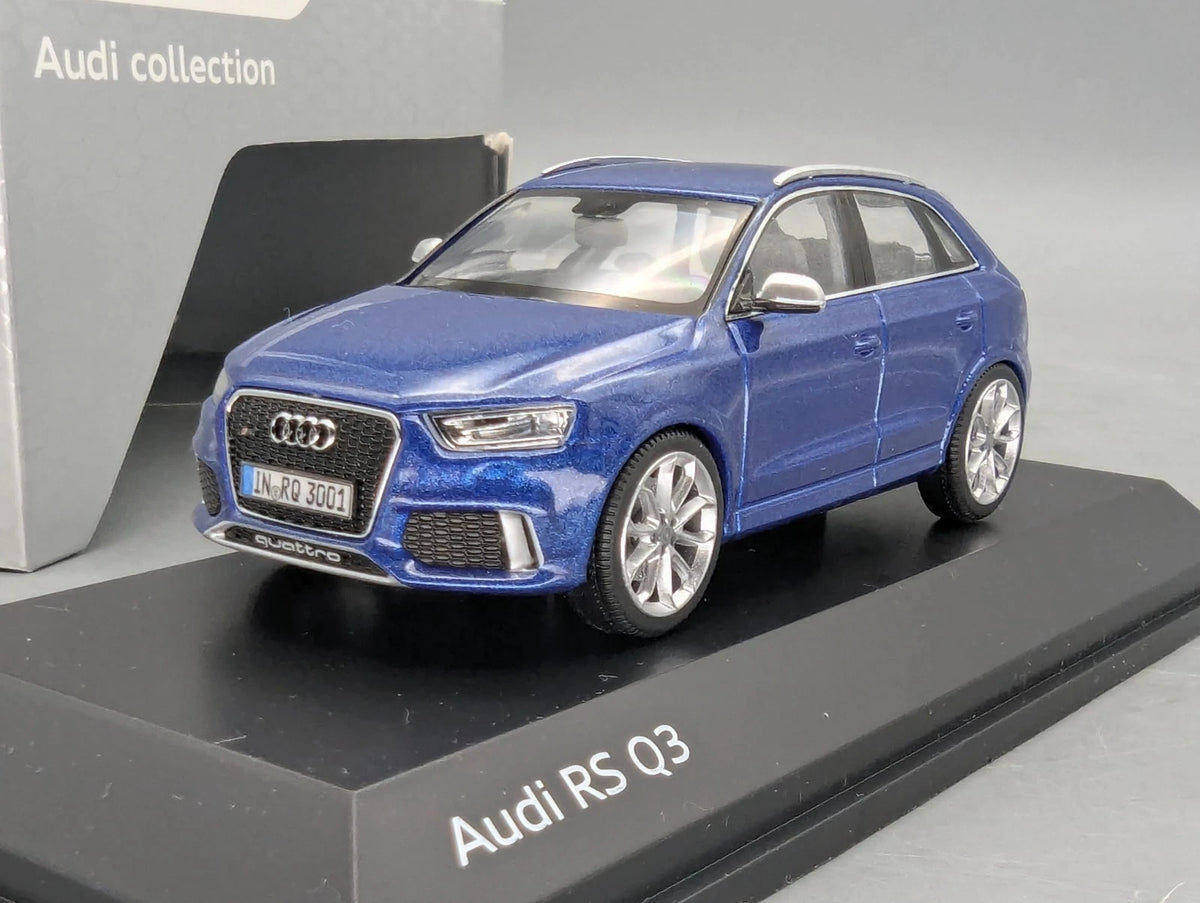 Modellautos 1:43 Schuco Audi RS Q3 Sepang Blau Metallic mit Dealer OVP