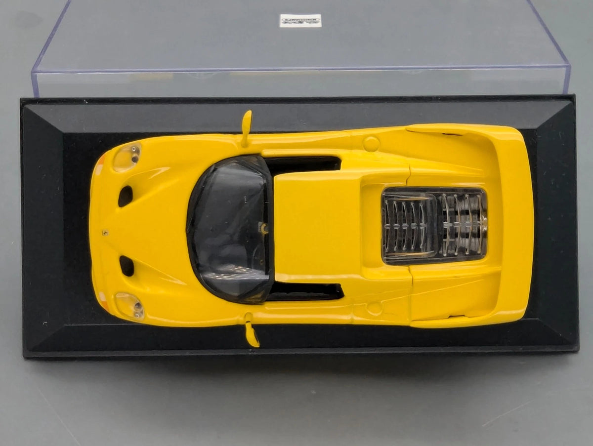 Modellautos 1:43 Minichamps Ferrari F50 1995 Yellow mit OVP