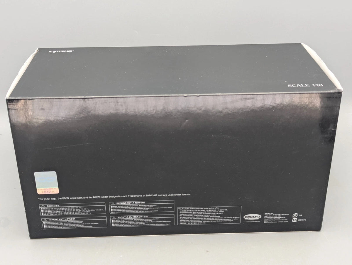 Modellautos 1:18 Kyosho BMW 2002 tii Silber mit OVP
