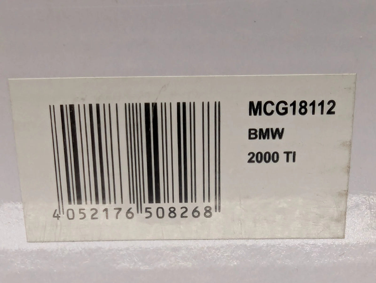 Modellautos 1:18 MCG Modelcar Group BMW 2000 Ti Grau mit OVP