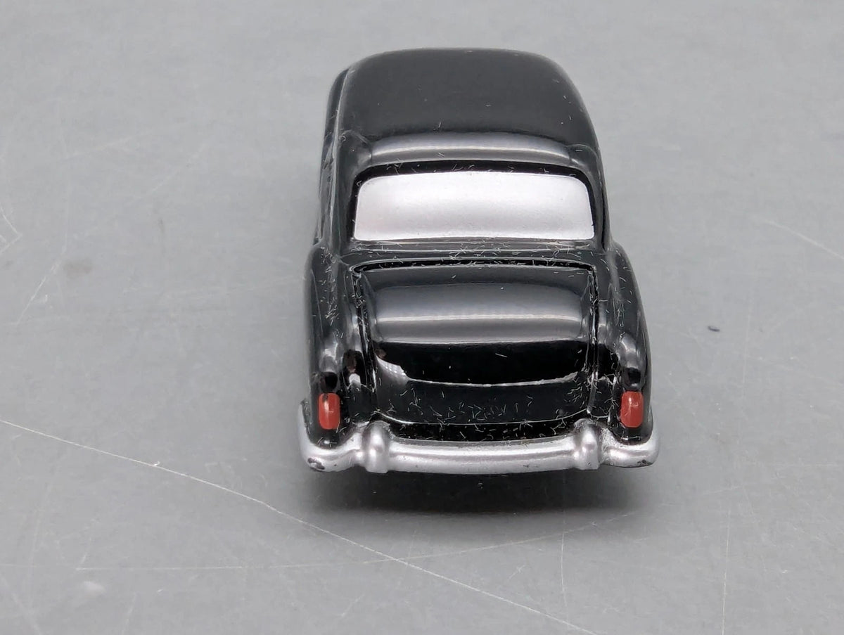 Modellautos 1:90 Schuco Piccolo Mercedes Benz 300D + Figur Ludwig Erhard mit OVP