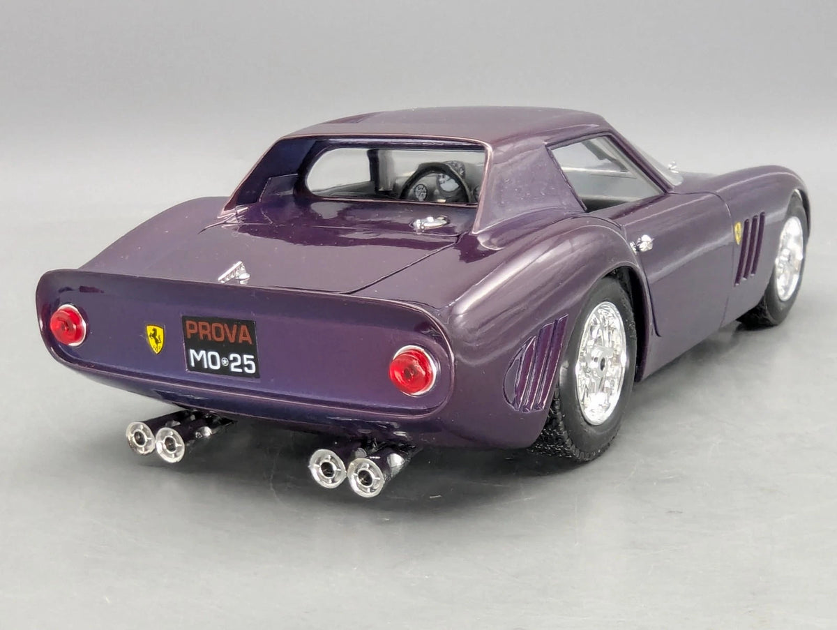 Modellautos 1:18 Guiloy 67527 Ferrari 250 GTO 1964 Violet Purple mit Vitrine