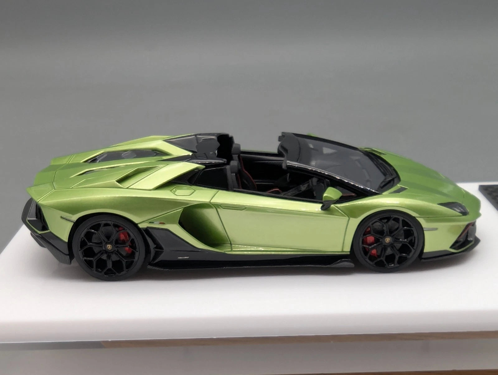 Eidolon Make Up 1:43 Lamborghini Aventador LP780-4 Ultimae Roadster 12/60 OVP
