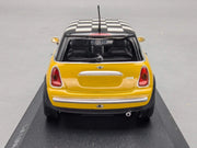 Modellautos 1:43 Minichamps Mini One 2001 Mellow Yellow mit OVP