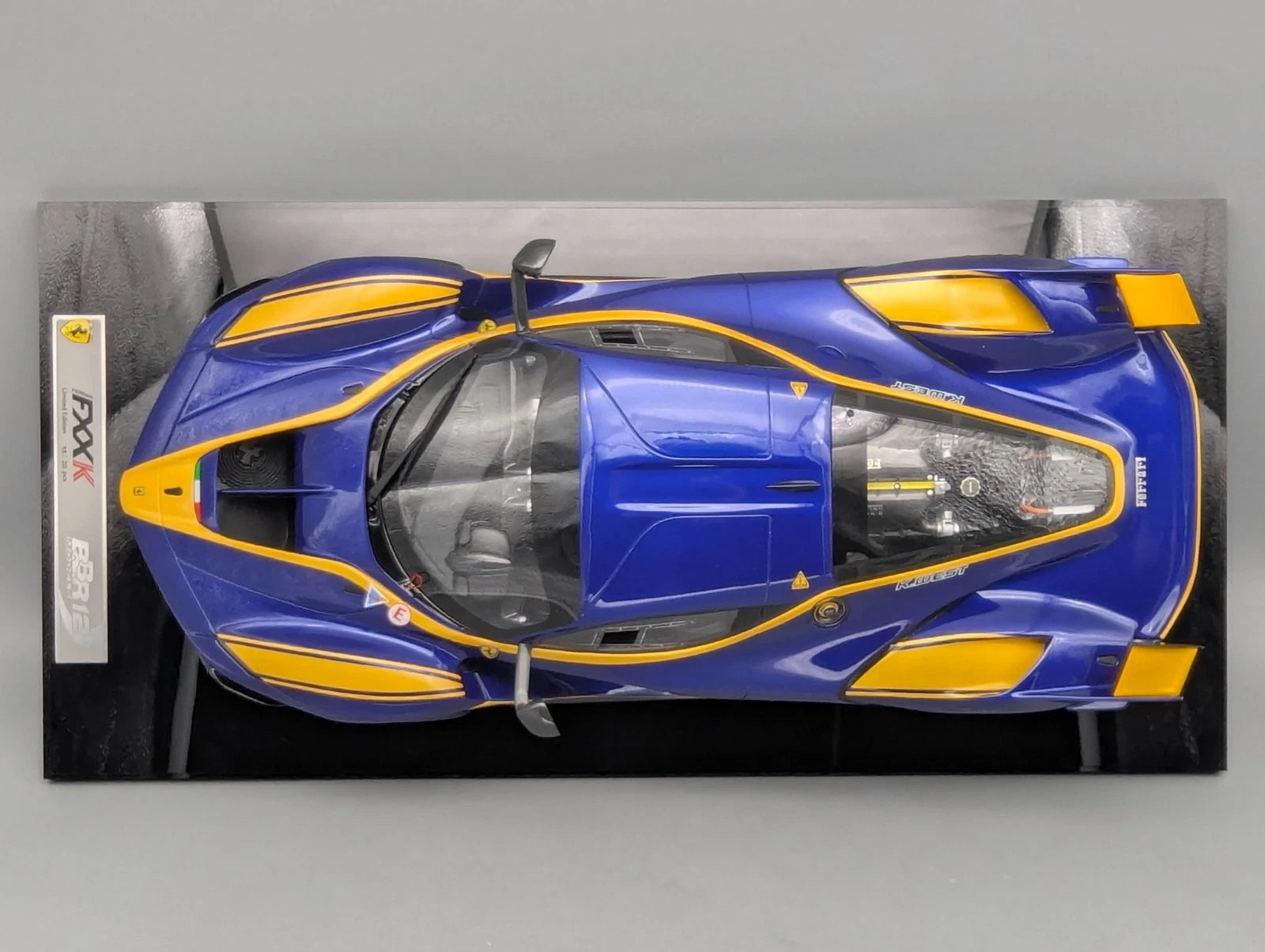 Modellautos 1:12 BBR Ferrari FXX-K Car #81 Blau Gelb Ltd 15/20 in Vitrine OVP