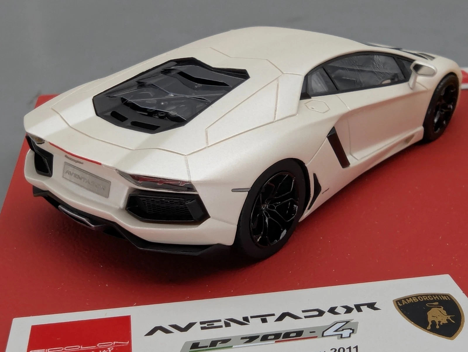 Eidolon Make Up 1:43 Lamborghini 50 Anniv. 2tlg Set Reventon Rd. + Aventador OVP