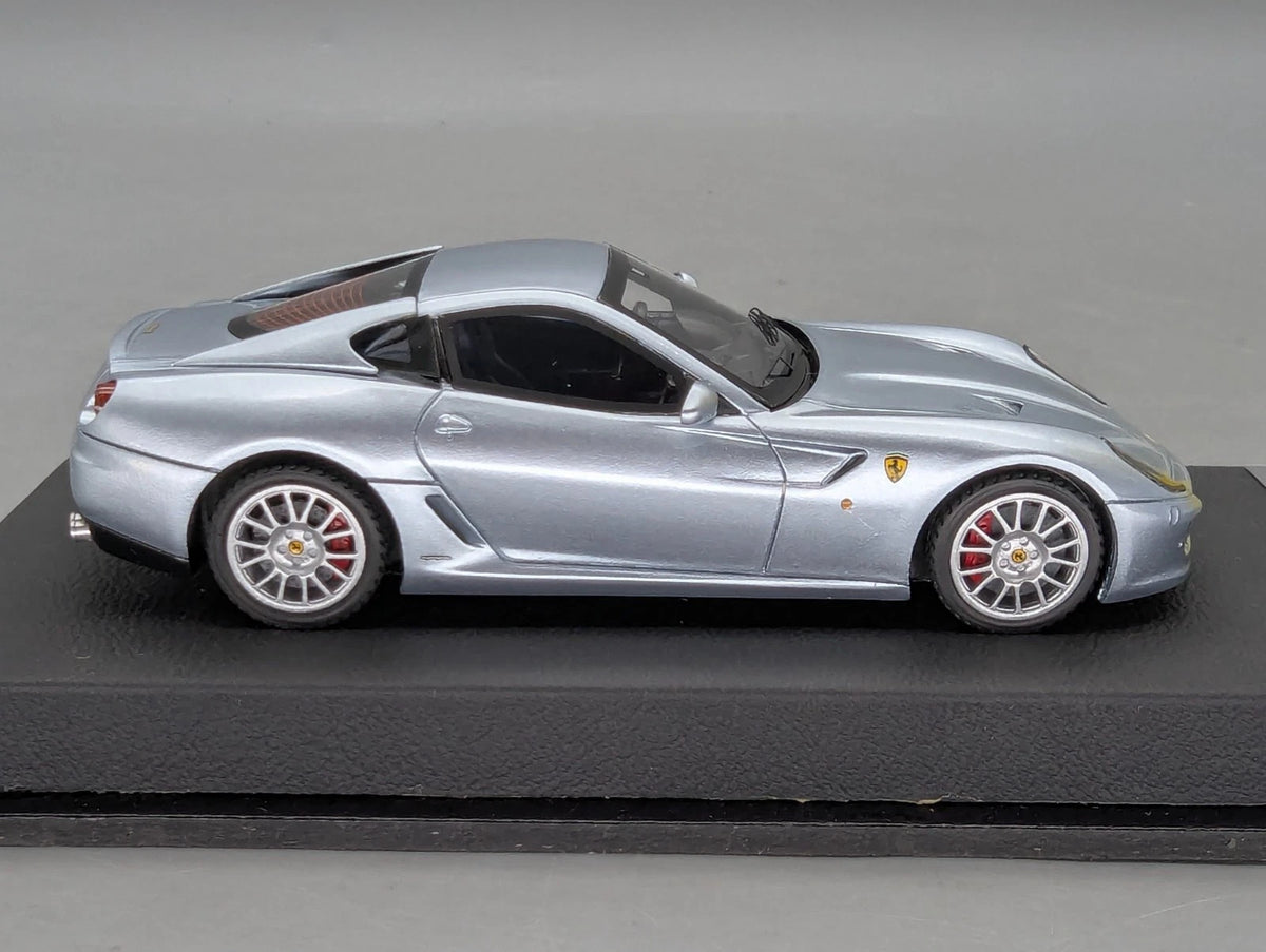 Modellautos 1:43 BBR  Ferrari 599 GTB Fiorano 2006 Ltd 10/10  in OVP