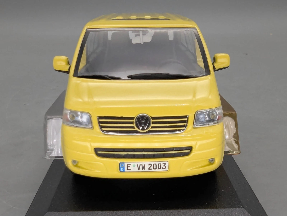 Modellautos 1:43 Minichamps VW T5 Multivan Gelb 2003 mit Dealer OVP