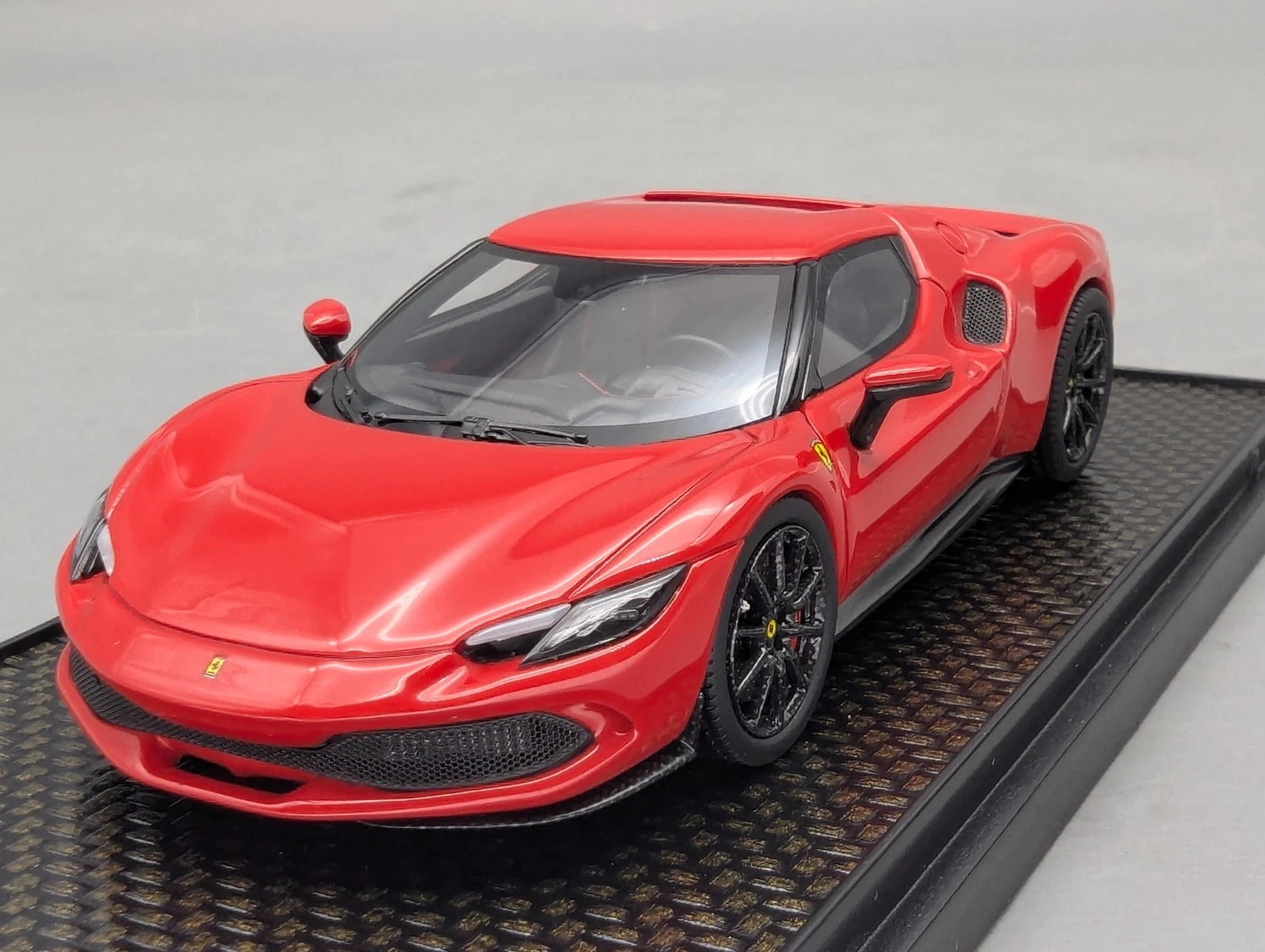 Modellautos 1:43 BBR Concept43 Ferrari 296 GTB Rosso Corsa 322 Ltd 53/96 mit OVP