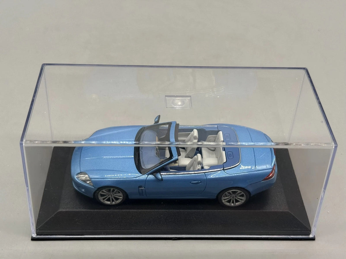 Modellautos 1:43 Minichamps Jaguar XK Cabriolet mit OVP