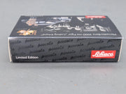 Modellautos 1:90 Schuco Piccolo Mercedes Benz 300D + Figur Ludwig Erhard mit OVP