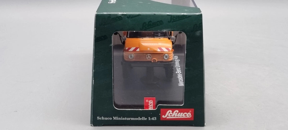 LKW Modelle 1:43 Schuco 03151 Mercedes-Benz Unimog 406 orange OVP