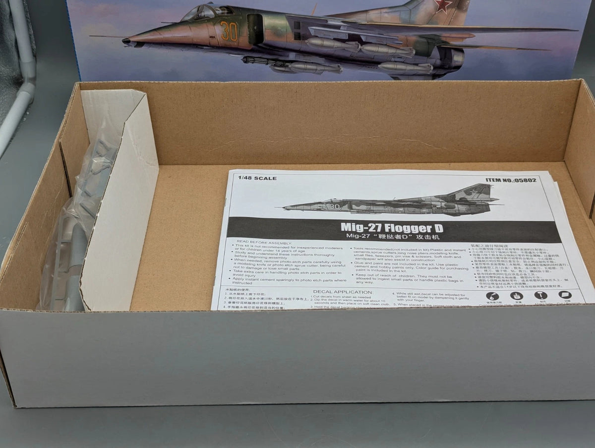 Flugzeug Bausatz 1:48 Trumpeter 05802 Mig-27 Flogger D  mit OVP