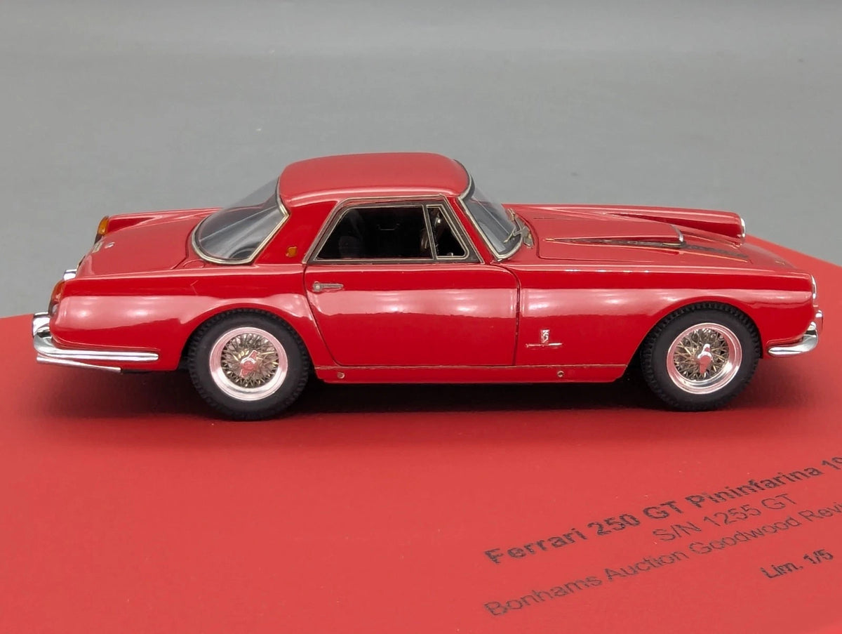 Modellautos 1:43 BBR Ferrari 250 GT Pininfarina Coupe S/N 1255 GT 01/05 mit OVP