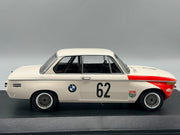 Modellautos 1:18 Minichamps BMW 2002 Class Winner Guards International mit OVP