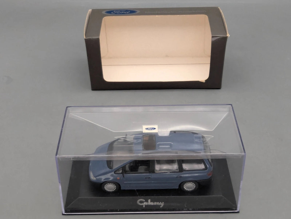 Modellautos 1:43 Minichamps Ford Galaxy mit  Dealer OVP