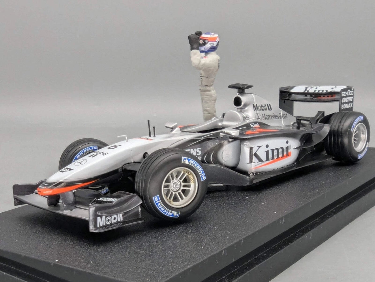 Modellautos 1:18 Hot Wheels Racing McLaren Mercedes 2003 GP #6  Raikkonen OVP