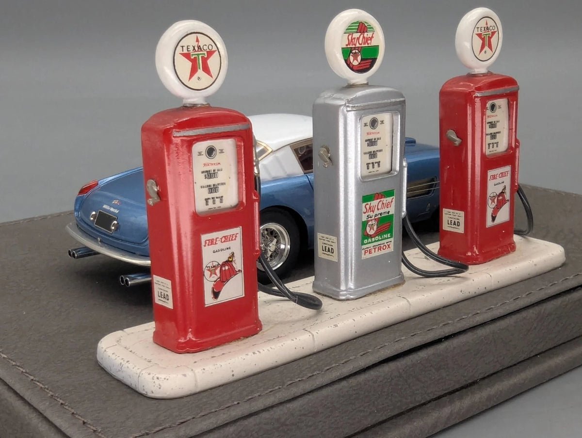 Modellautos 1:43 BBR Ferrari 4.9 Superfast 50. Anniv. 1997 Diorama Ltd 01/01 OVP