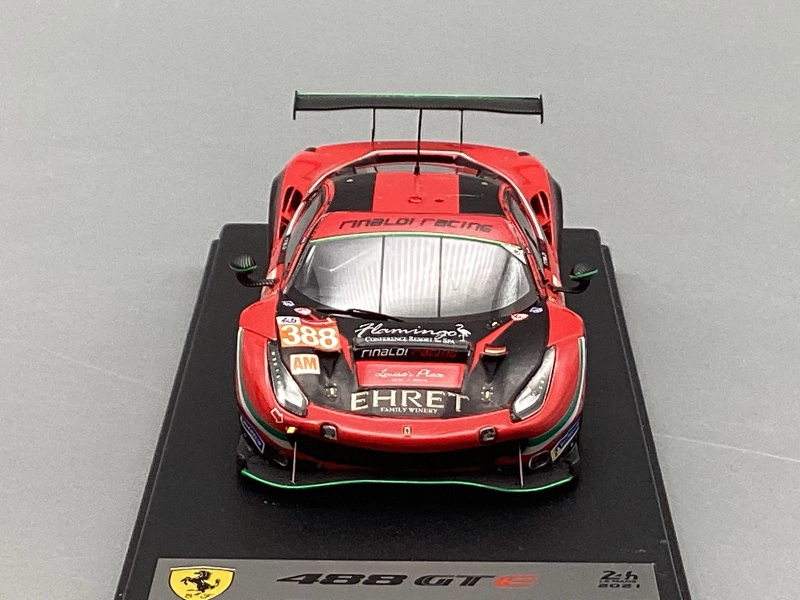 Modellautos 1:43 LookSmart Ferrari 488 GTE Rinaldi Racing #388 mit OVP