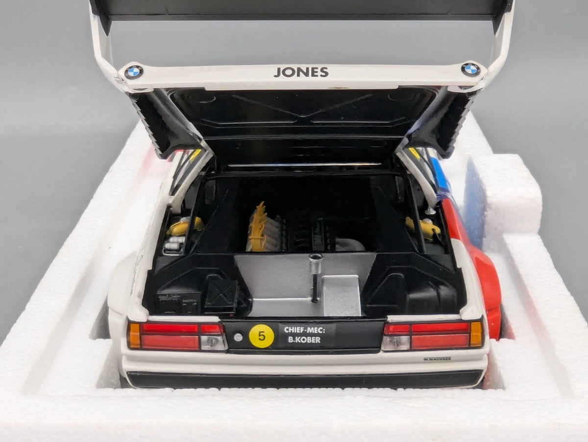 Modellautos 1:18 Minichamps BMW M1 Procar Series 1979 #27 O. Jones mit OVP