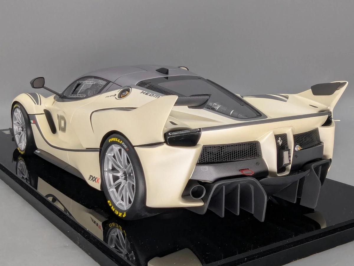 Modellautos 1:12 BBR Ferrari FXX-K Car #10 Fuji White Matt Ltd 05/10 Vitrine OVP