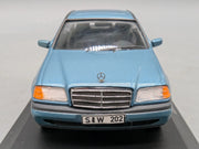 Modellautos 1:43 Minichamps Mercedes Benz C 220 mit OVP