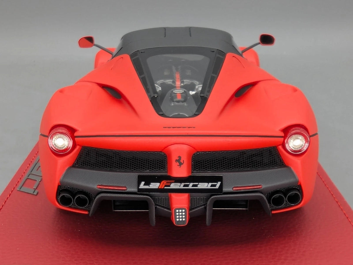 Modellautos 1:18 BBR Ferrari LaFerrari Red SF90 Matt Ltd 14/18 mit Vitrine OVP