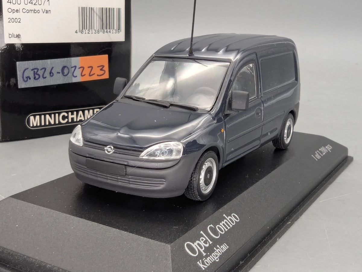 Modellautos 1:43 Minichamps Opel Combo Van 2002 Blue Blau Königsblau mit OVP