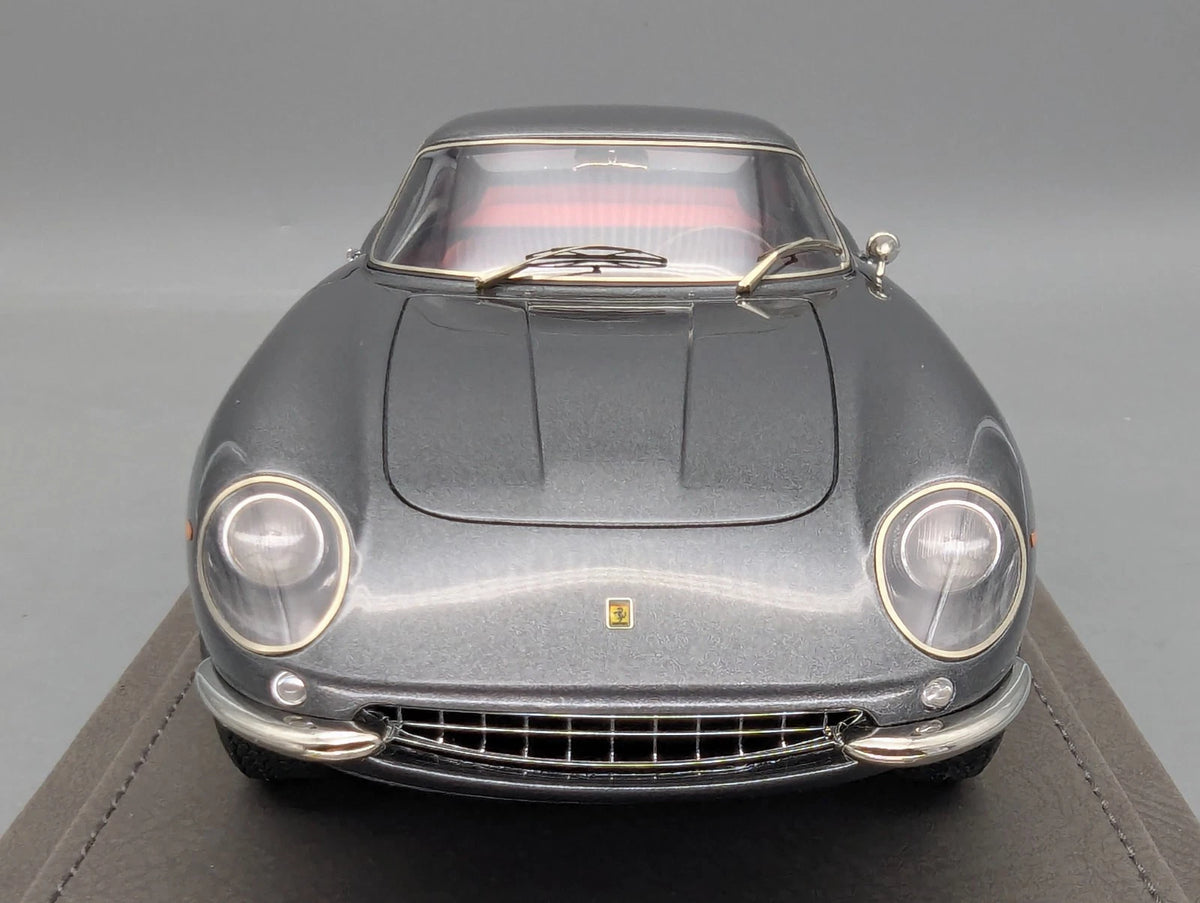 Modellautos 1:18 BBR Ferrari 275 GTB/4 1966 Grigio Met 08/36 mit Vitrine und OVP