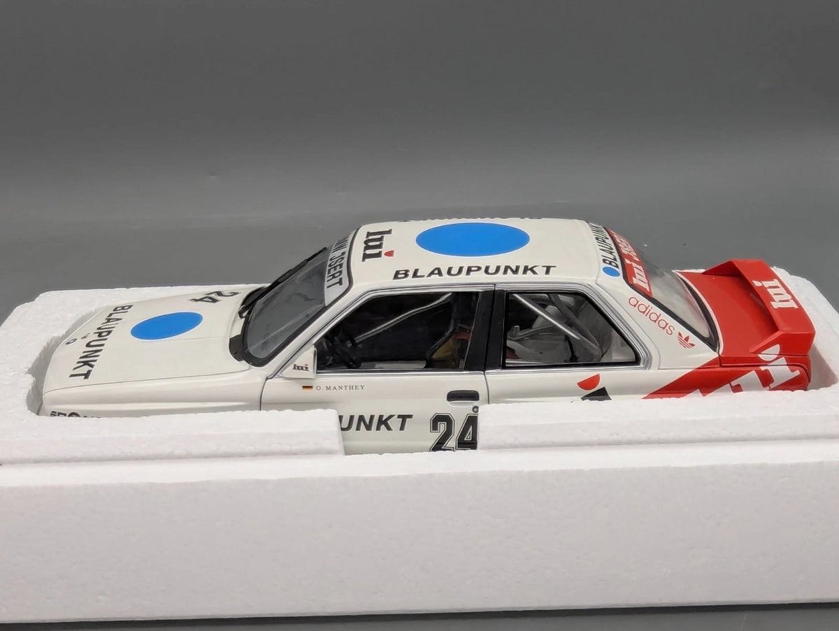 Modellautos 1:18 Minichamps BMW M3 DTM 1987 #24 O. Manthey mit OVP