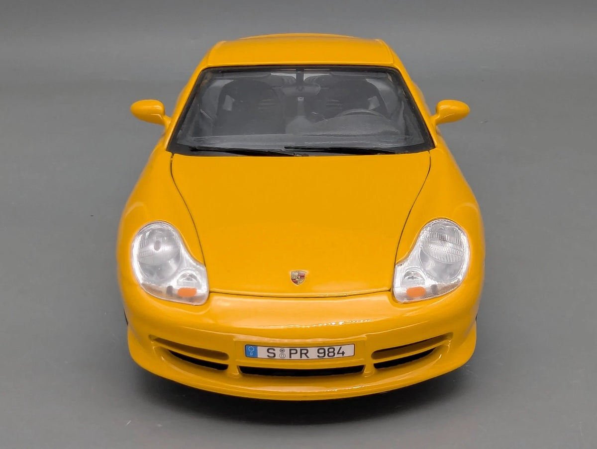 Modellautos 1:18 Bburago Gold Edition Porsche 911 GT3 Straße Gelb mit OVP
