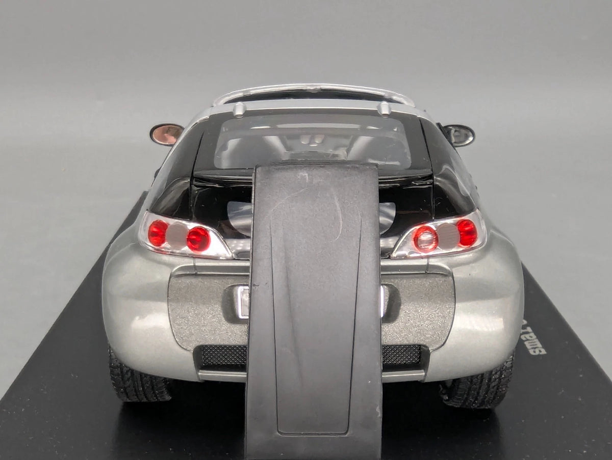 Modellautos 1:18 Kyosho Smart Roadster Coupe Glance Grey mit Dealer OVP