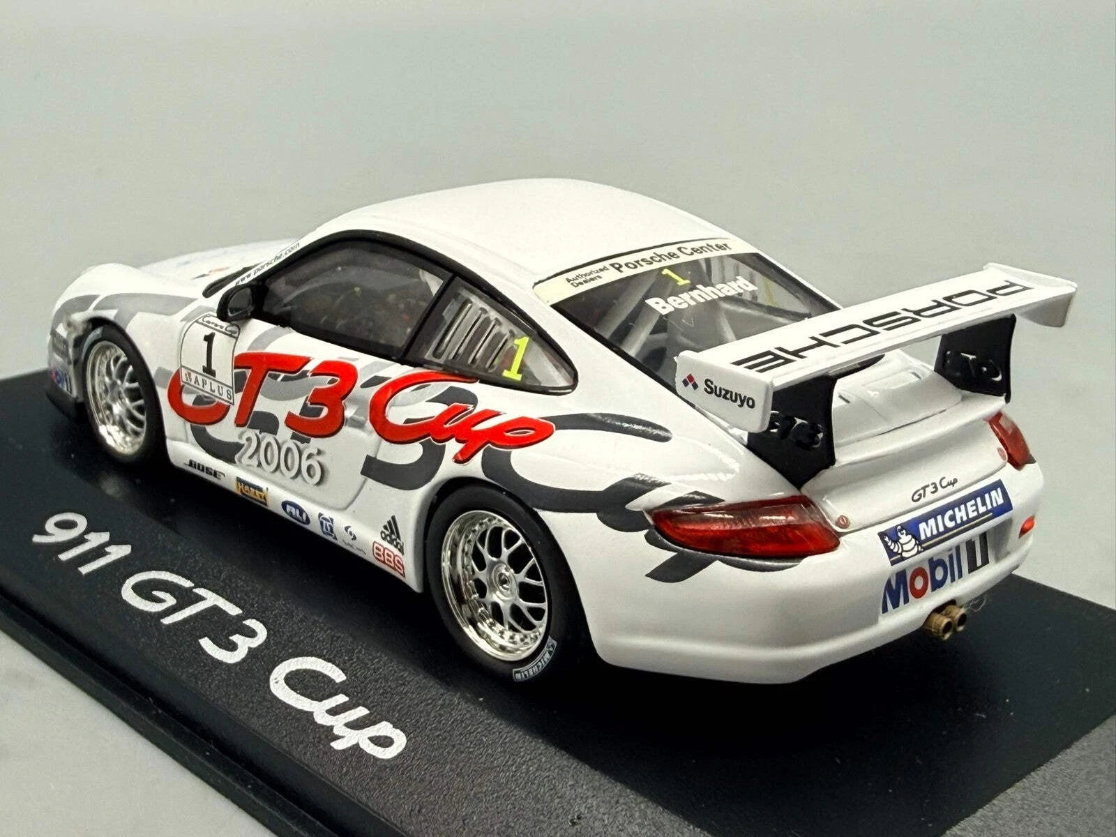 Modellautos 1:43 Minichamps Porsche 911 GT3 Cup 2006 #1 Bernhard WAP Dealer OVP