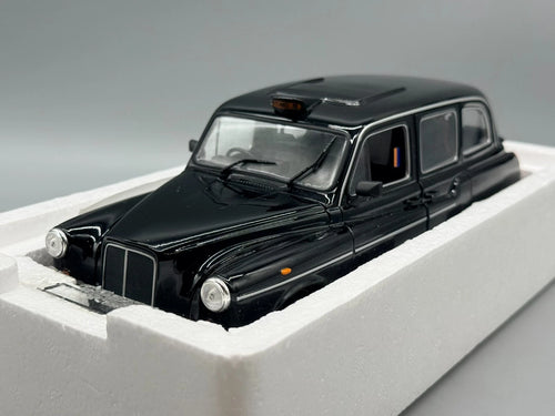 Modellautos 1:18 Minichamps London Taxi 1989 mit OVP